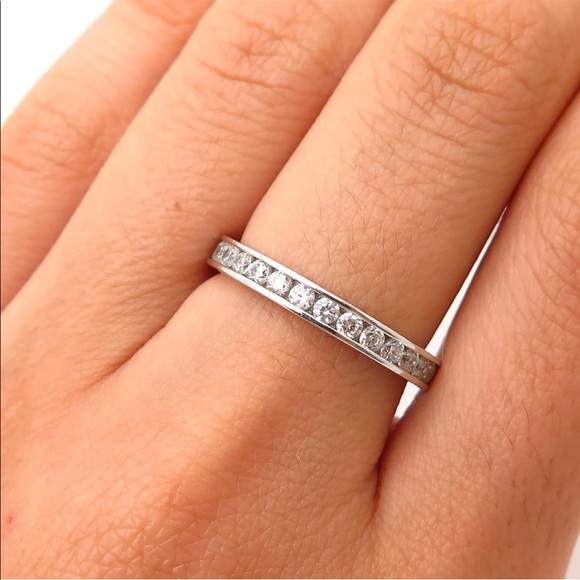 💖 Size 9 1/2 Stainless Steel Eternity Band Silver Ring NEW - Picture 3 of 4